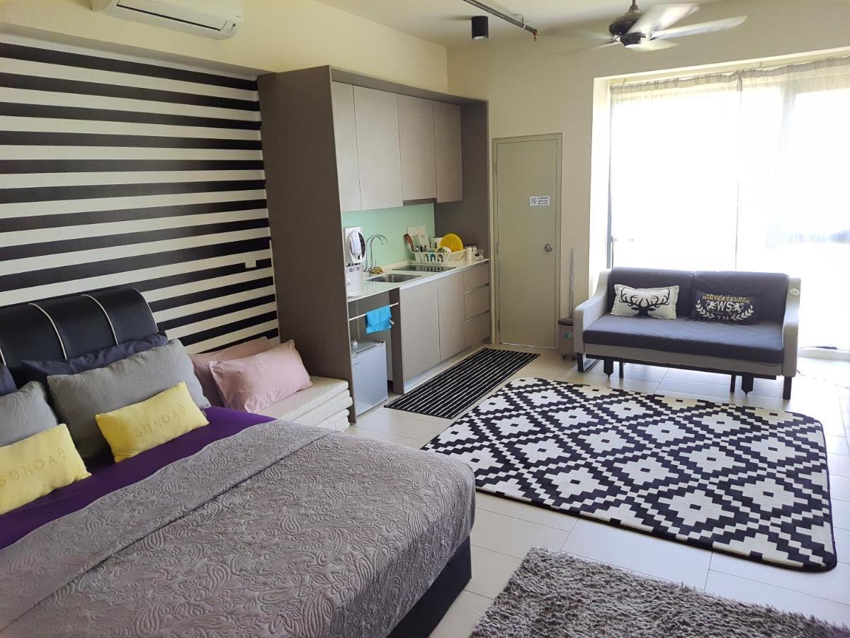 Mufasa Suites At Tamarind Suites With Wifi Netflix Coway Level 8 Cyberjaya Exterior photo