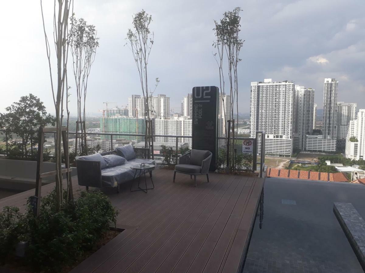Mufasa Suites At Tamarind Suites With Wifi Netflix Coway Level 8 Cyberjaya Exterior photo